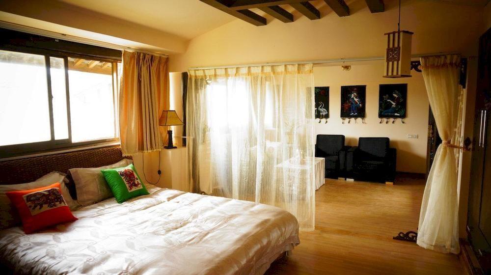 Lijiang Wangjia Courtyard Inn Bagian luar foto